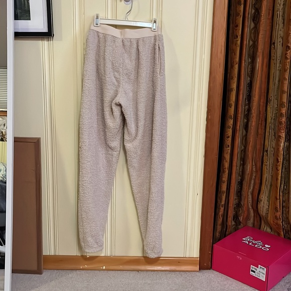 Calvin Klein sleepwear bottoms - Picture 2 of 4